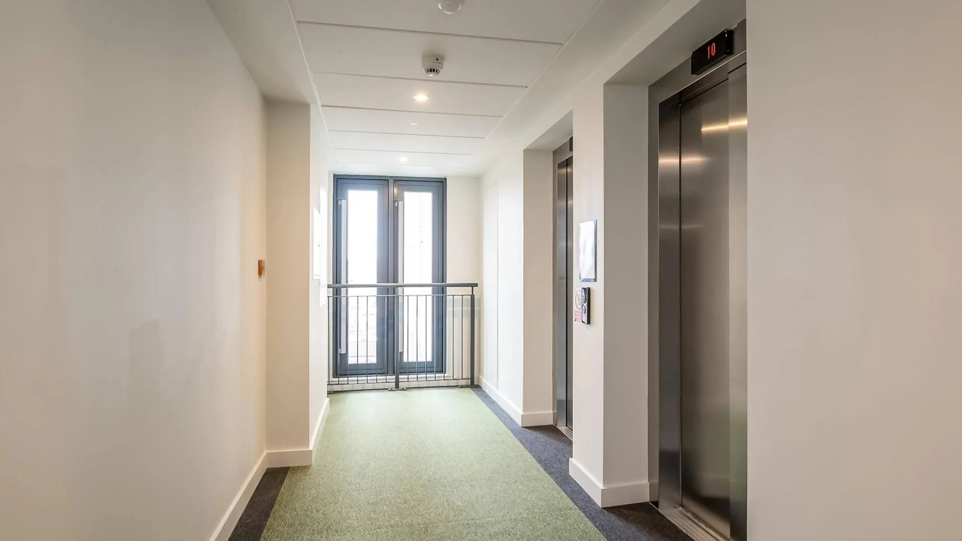 The Best Value Option For The City Centre - Non Students Welcome Belfast 0*,  United Kingdom